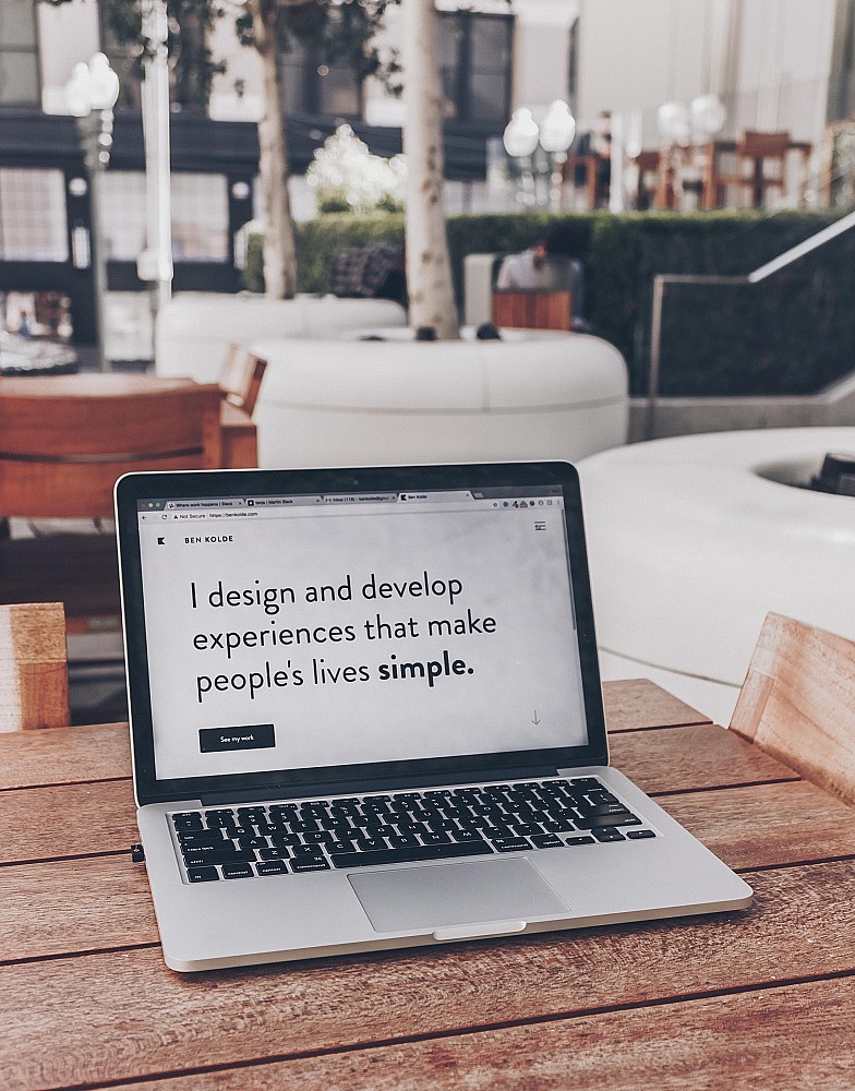 Devenir test manager : rôle, compétences et perspectives dans le recrutement digital